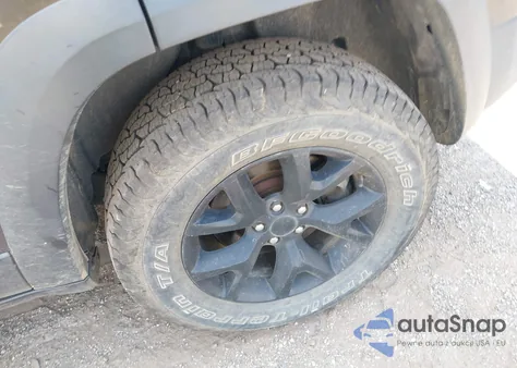 2015 Jeep Cherokee Trailhawk из США, поврежденный, VIN 1C4PJMBS6FW609682